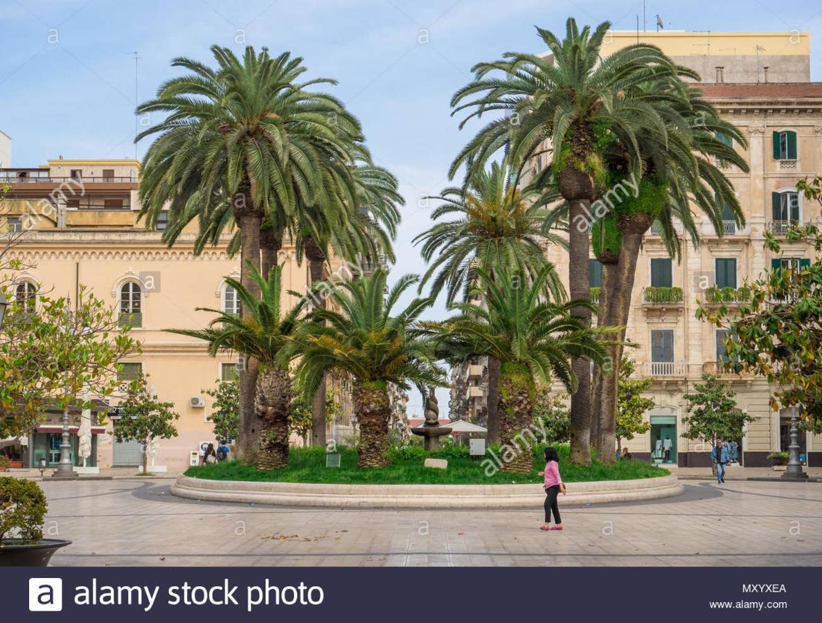 Affittacamere Raggio Di Sole 塔兰托 外观 照片